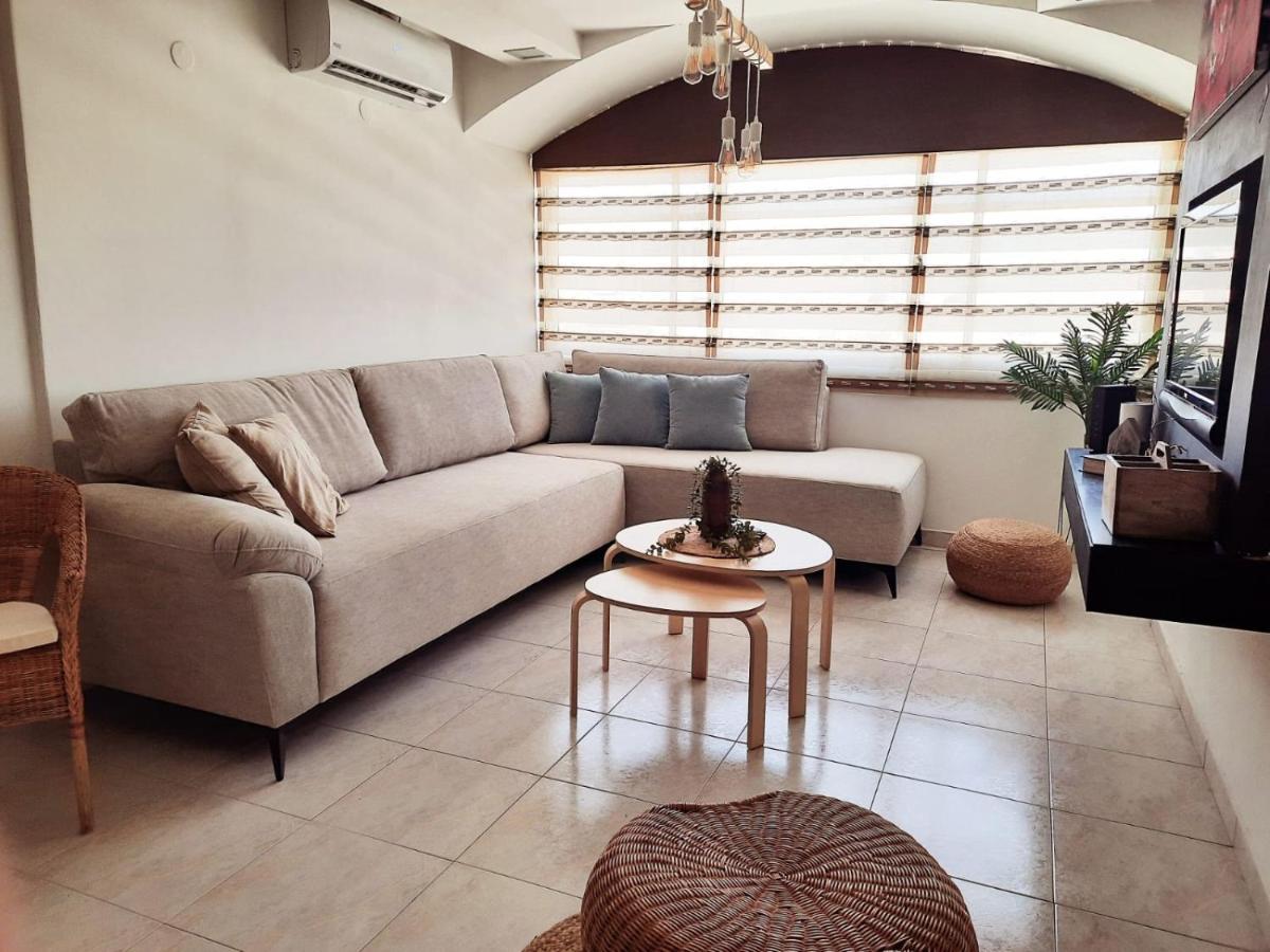 The Center Of The Negev - Neer Soroka Hospital & Bgu Apartment Beersheba Bagian luar foto